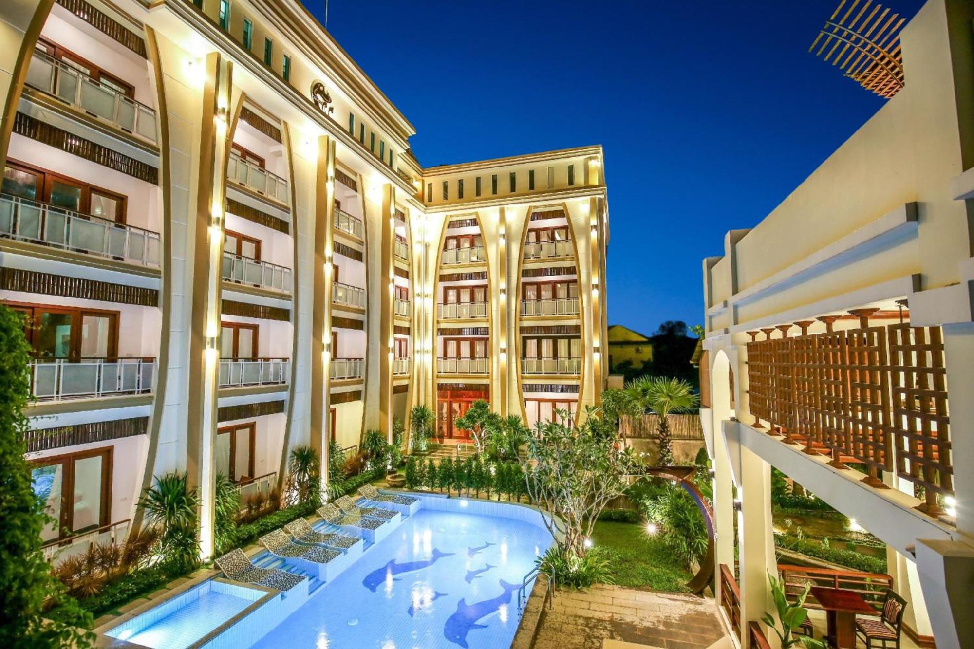 The Night Hotel Siem Reap Exterior photo