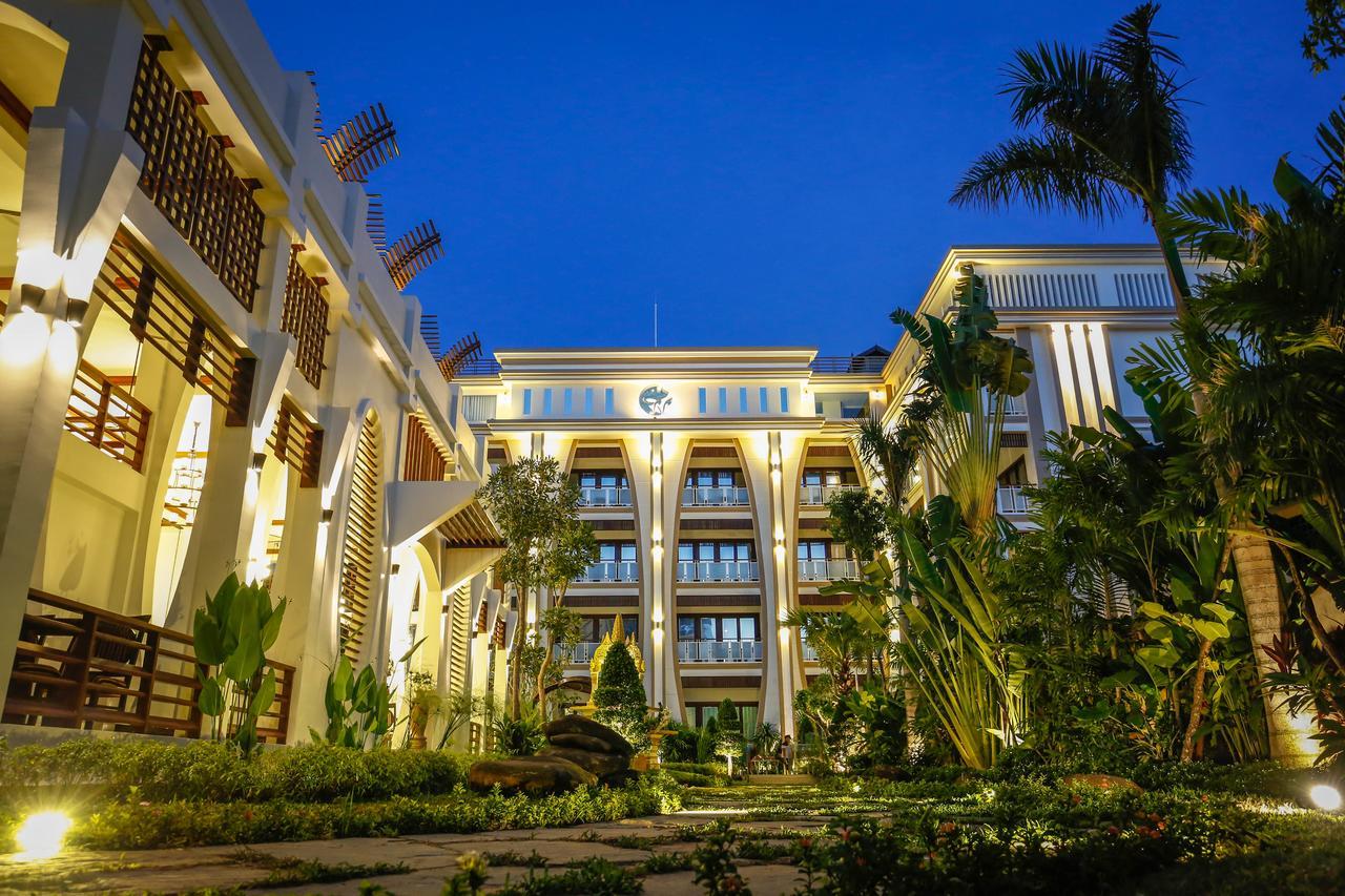 The Night Hotel Siem Reap Exterior photo